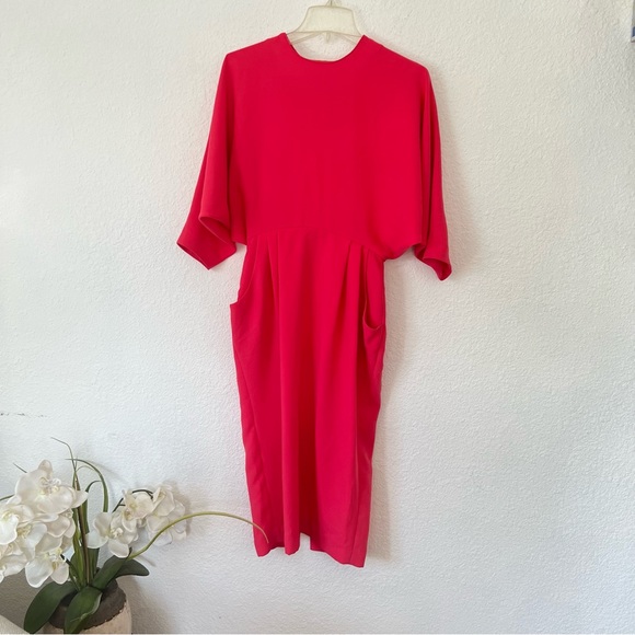 & Other Stories Batwing Open back Midi Dress 4. - Picture 3 of 12